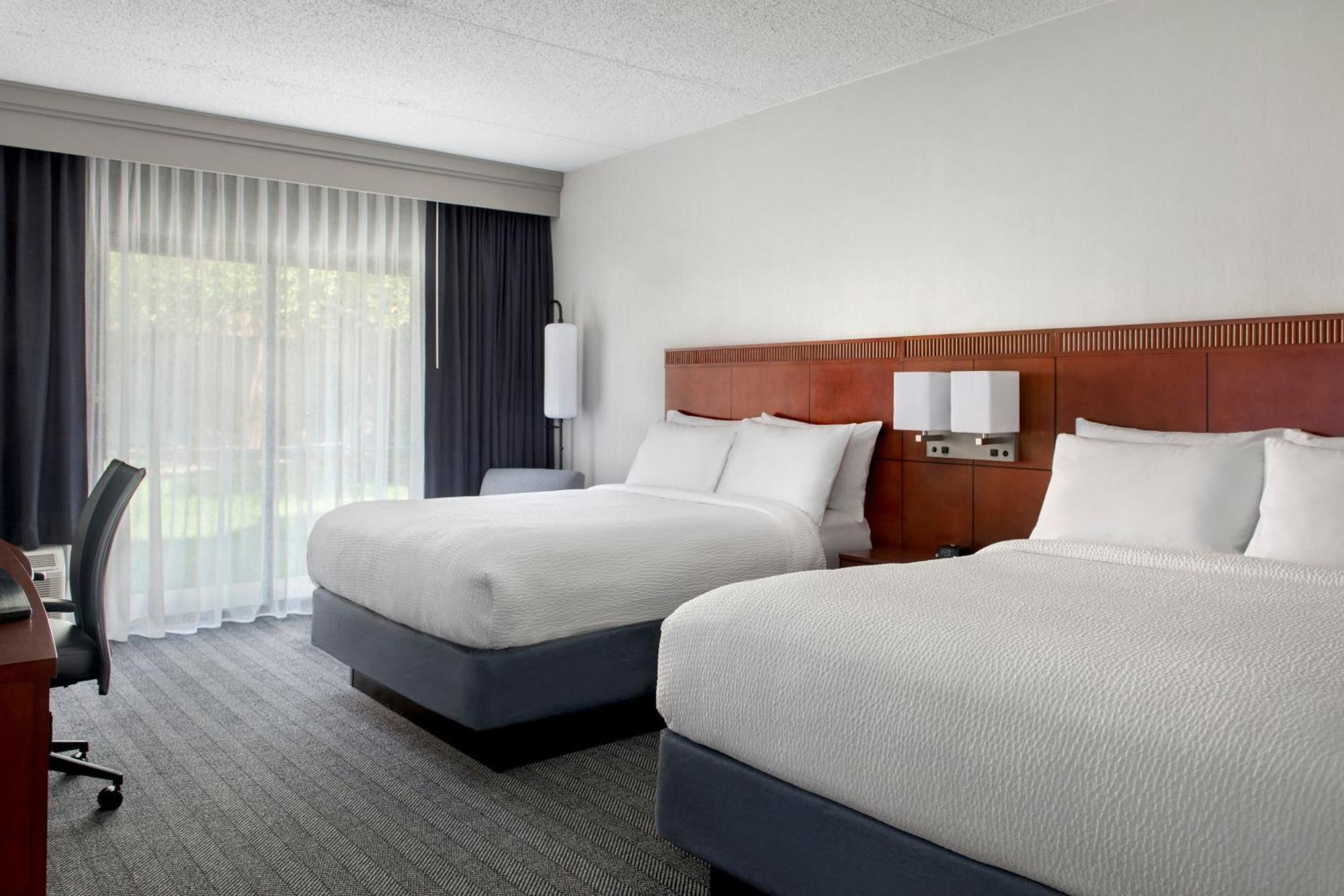 Courtyard By Marriott Baltimore Hunt Valley Exterior photo